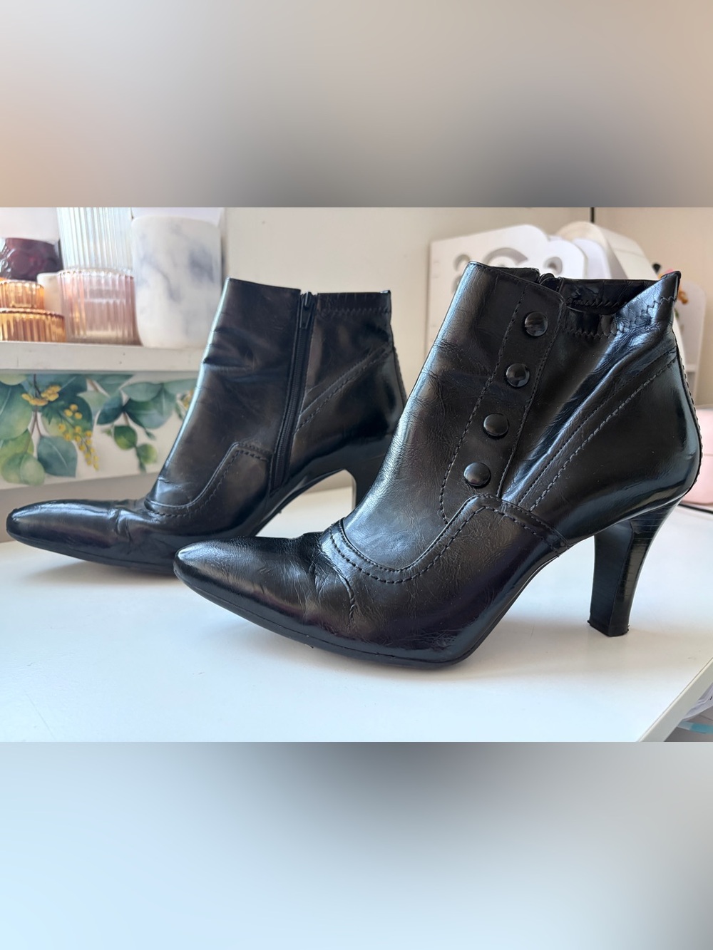 Franco Sarto Bally Black Leather Pointed Toe Button Ankle Boots 8.5